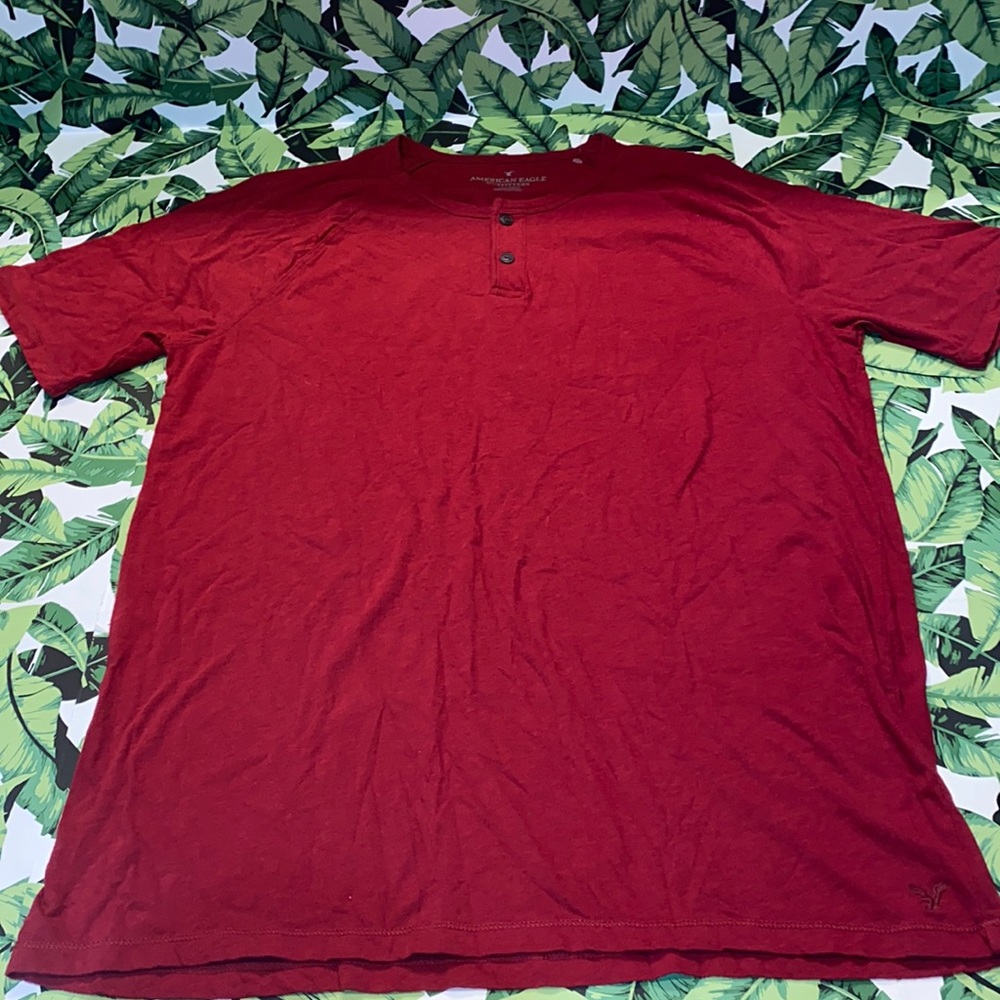 American Eagle Outfitters Maroon Two-Button Men’s Shirt Size XLT